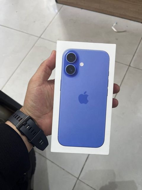 Apple iPhone 16 Ultramarine 128GB/8GB — Bakı