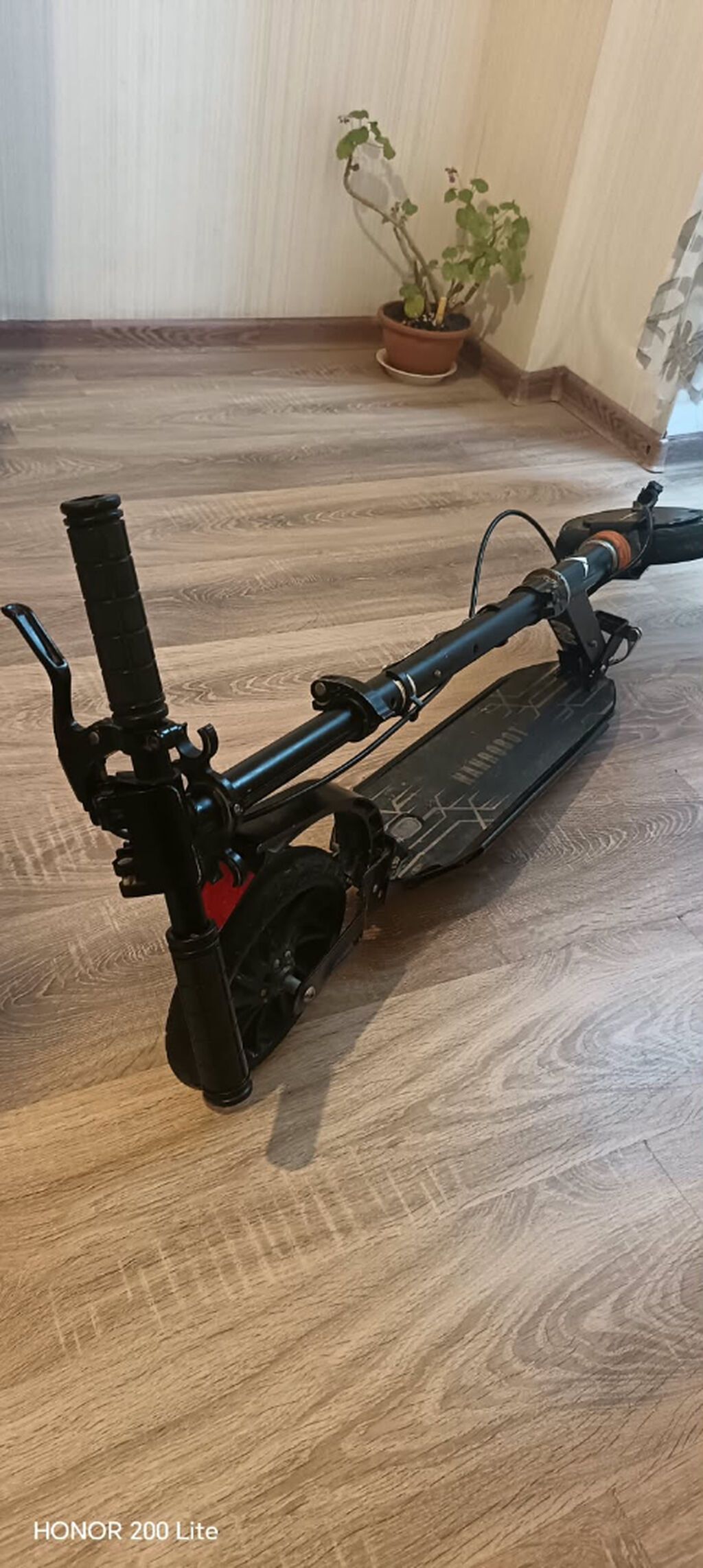 İşlənmiş Elektrik samokat 5", 250 Vt, 16 - 25 km/s, Ödənişli çatdırılma — Skuterlər, Bakı (2)