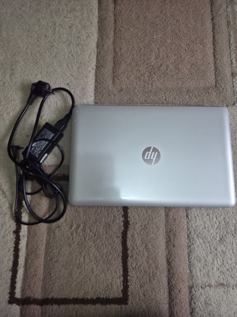 HP pavilion i3 — Sumqayıt