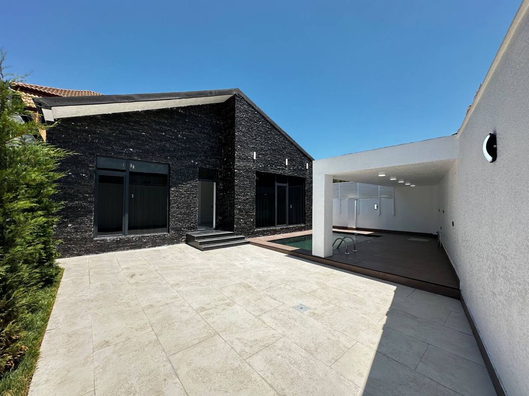 Satılır 4 otaqlı həyət evi/bağ evi 150 m² — Ev, villa, Bakı (2)