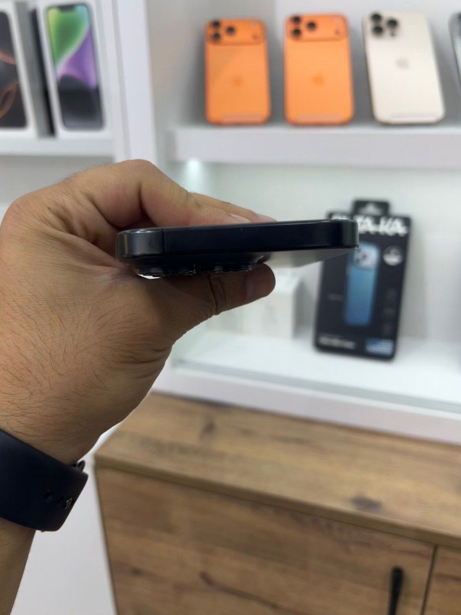Apple iPhone 16 Pro Black Titanium 256GB/8GB — Smartfonlar, Bakı (4)