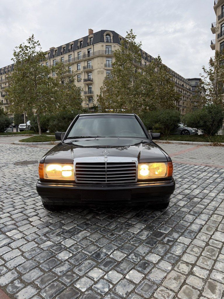 Mercedes 190, 1.8 L, 1991 il, 304 019 km — Avtomobillər, Bakı (3)