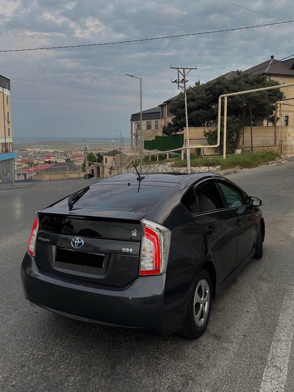 Toyota Prius, 1.8 L, 1.3 kWh, 2011 il, 370 000 km — Avtomobillər, Bakı (4)