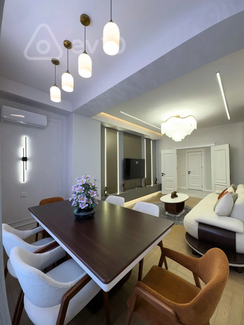 4 otaqlı mənzil, 143 m², Xetai pr — kirayə — Bakı