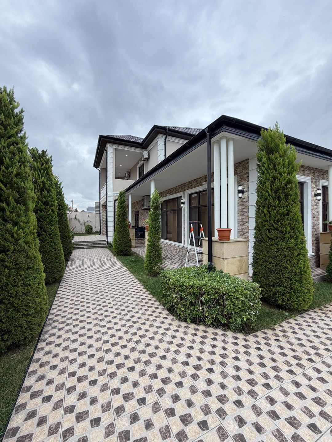 Satılır 6 otaqlı həyət evi/bağ evi 350 m² — Ev, villa, Bakı (8)
