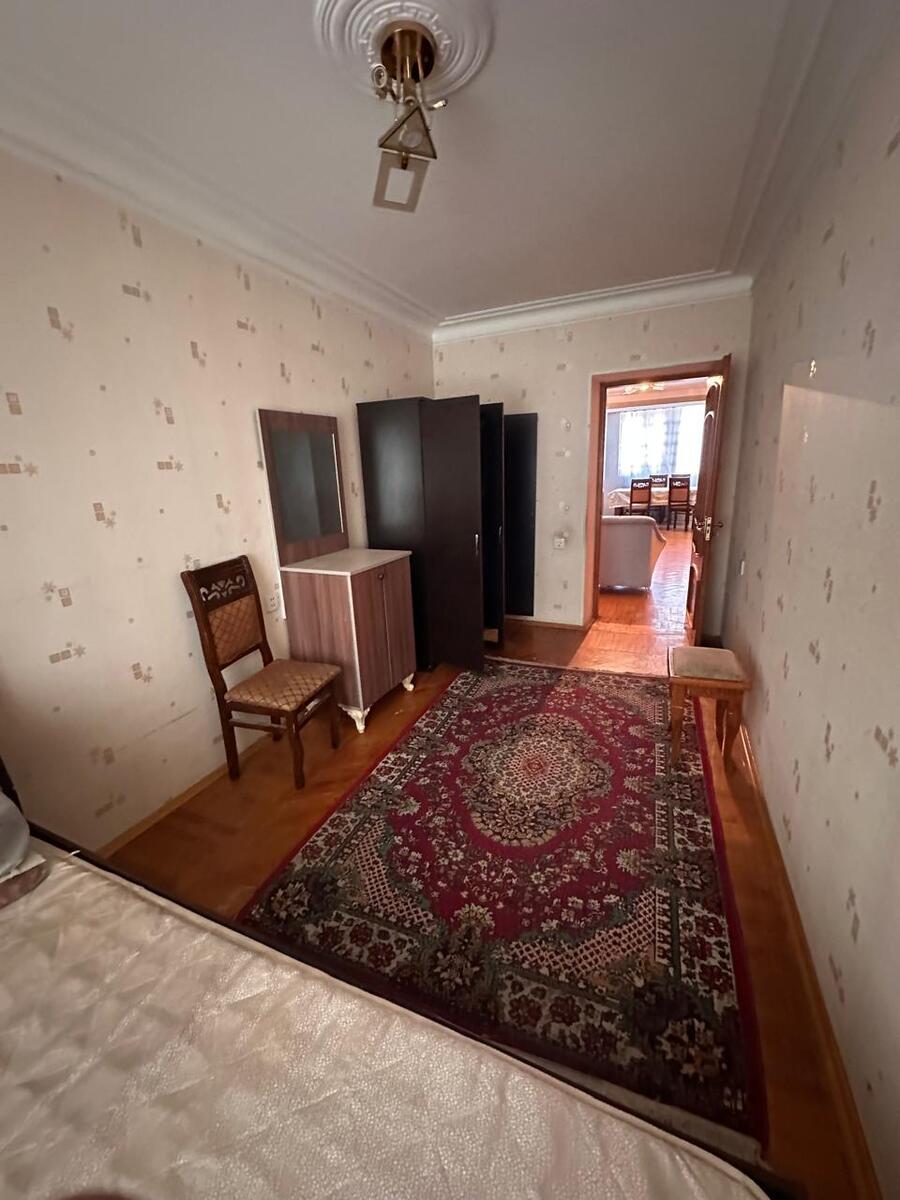 Satılır 2 otaqlı köhnə tikili 55 m² — Mənzil, Bakı (5)