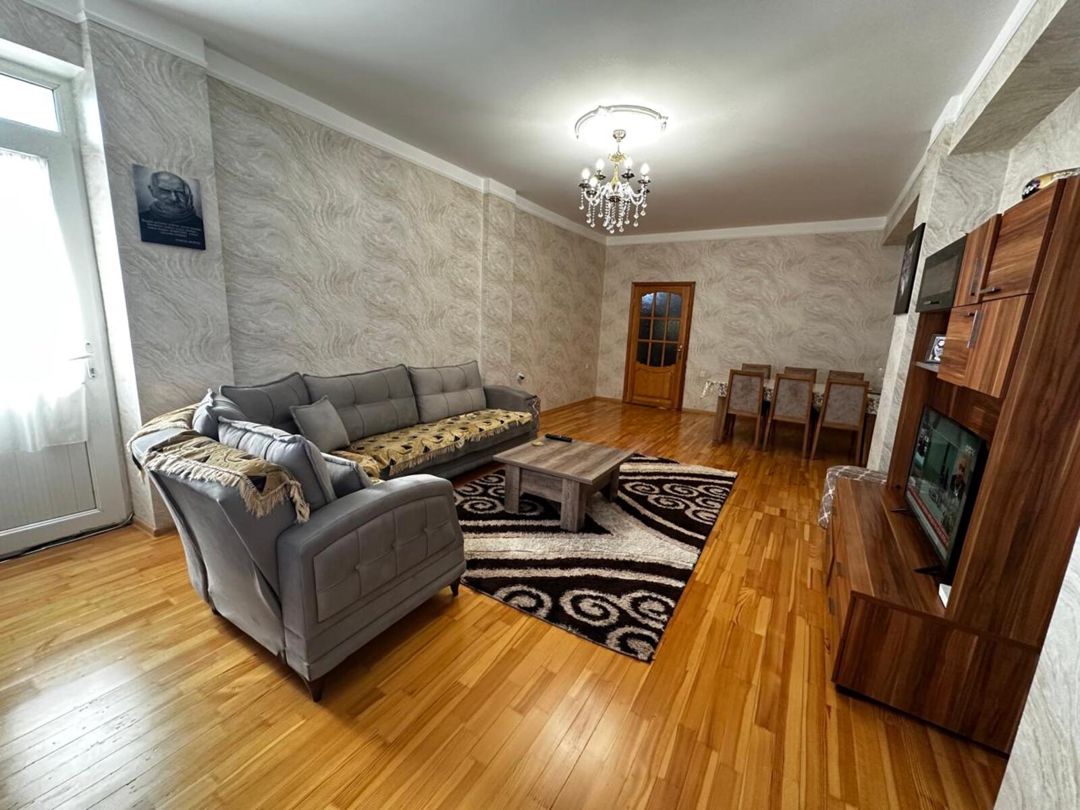 Satılır 4 otaqlı yeni tikili 170 m² — Mənzil, Bakı (2)
