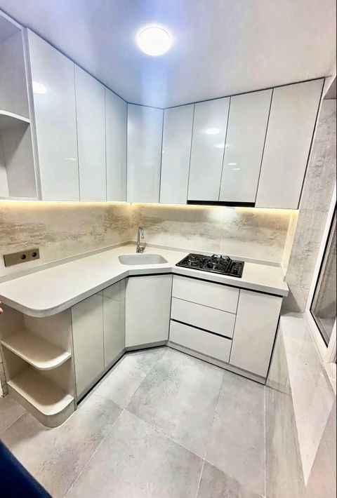 Satılır 2 otaqlı köhnə tikili 46 m² — Bakı