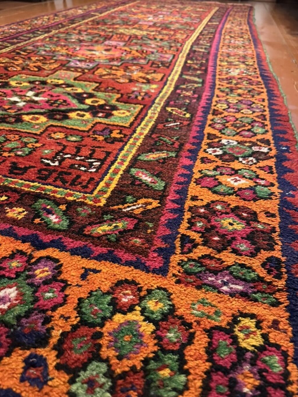 Qədimi üslublu əl toxuması xalça (uzun lövhə/ranner) - Material — Digər, Masazır (4)