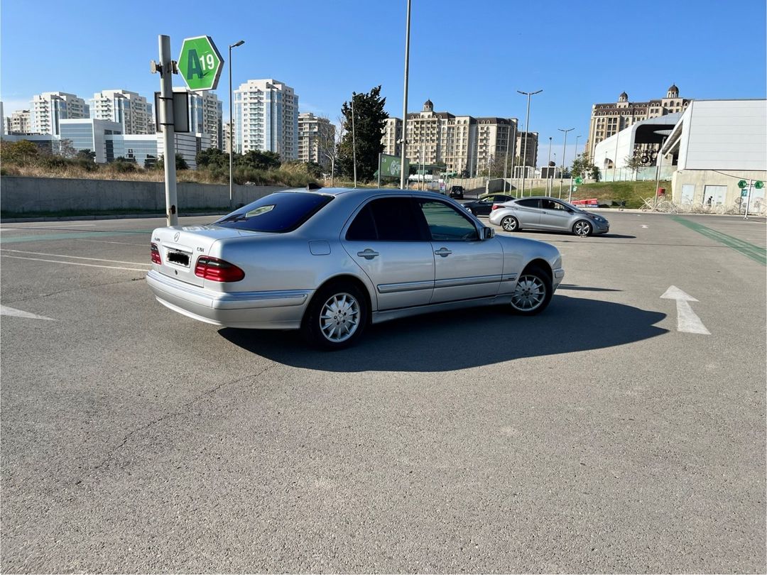 Mercedes E 220, 2000 il — Avtomobillər, Bakı (5)