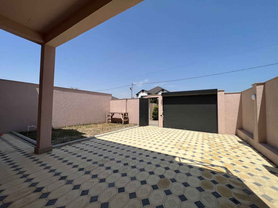 Satılır 5 otaqlı həyət evi/bağ evi 220 m² — Ev, villa, Bakı (2)