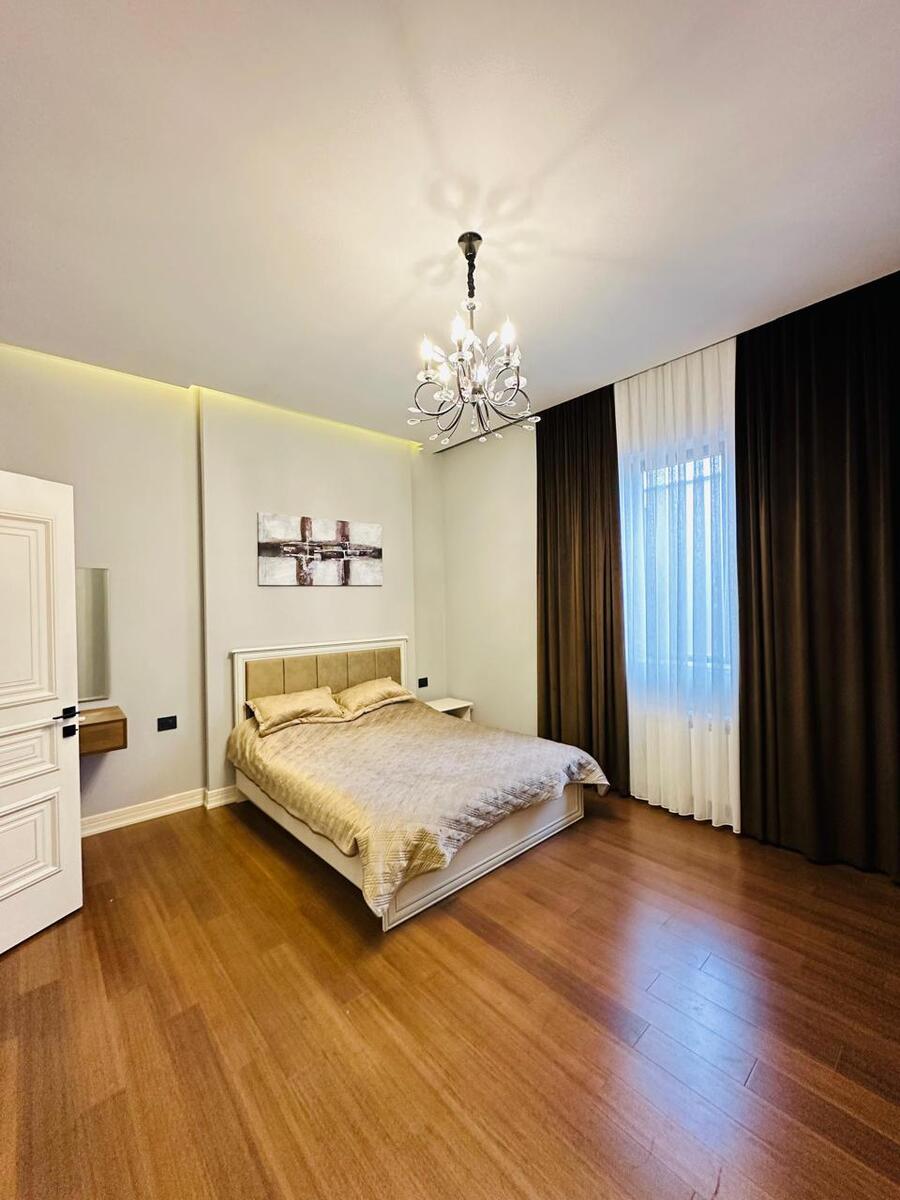 İcarəyə verilir 4 otaqlı həyət evi/bağ evi 220 m² — Ev, villa, Bakı (9)