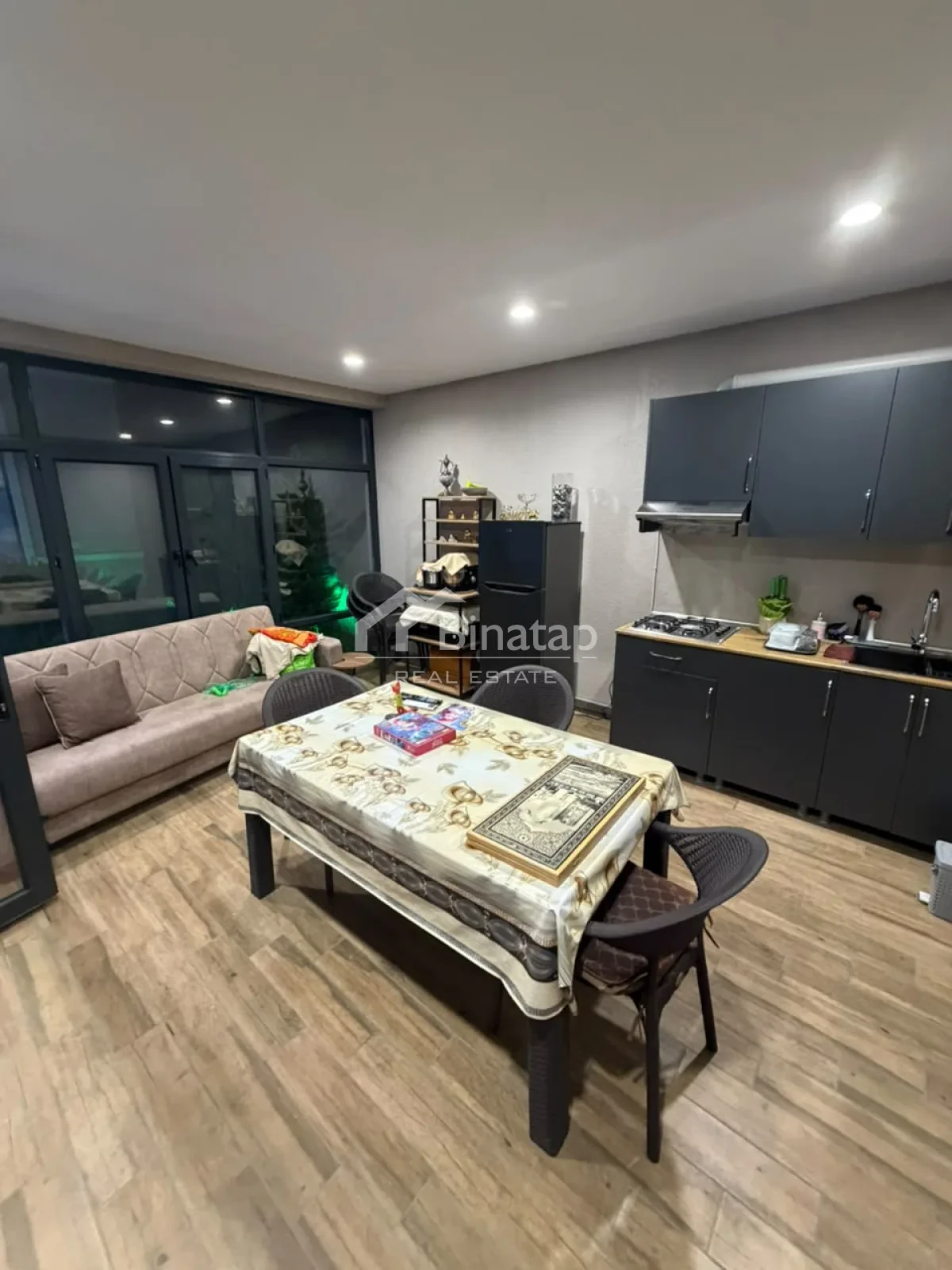 Satılır 4 otaqlı həyət evi / bağ evi 160 m², Buzovna qəsəbəsi, Xəzər rayonu — Ev, villa, Bakı (4)