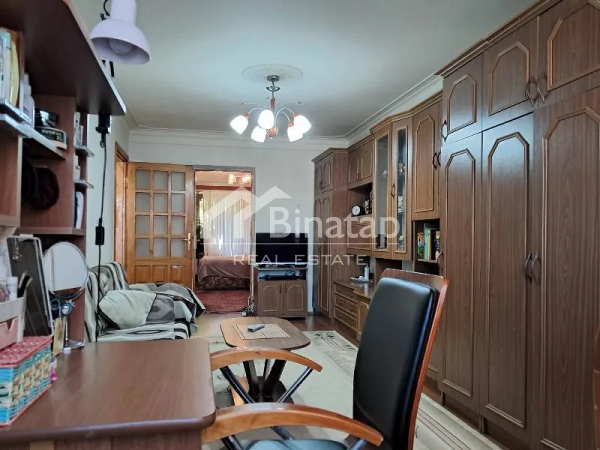 Satılır 2 otaqlı köhnə tikili 50 m², Sahil metrosu, Səbail rayonu — Mənzil, Bakı (5)