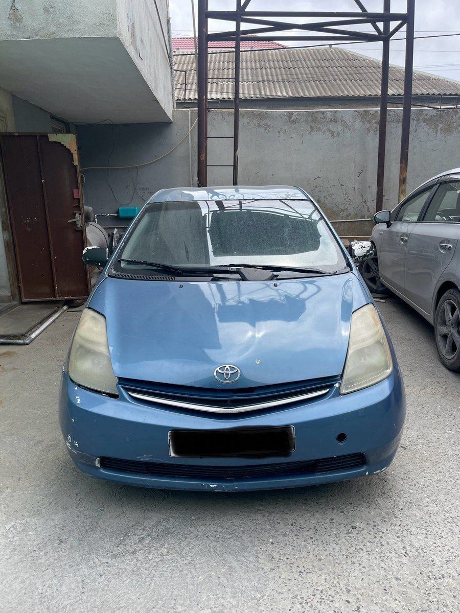 Toyota Prius 20 kuza icarəsi — Avtomobil icarəsi, Bakı (6)