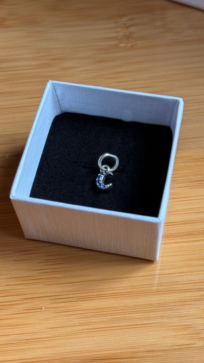Pandora charm — Şəxsi əşyalar, Bakı (8)