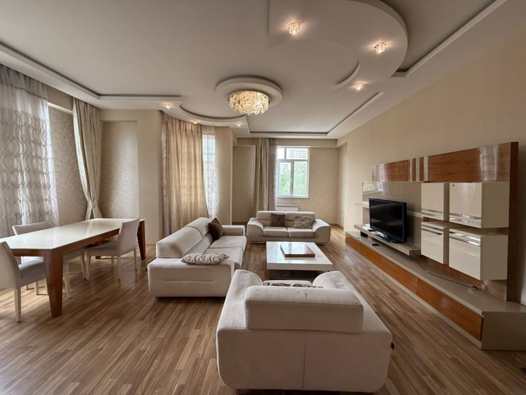 İcarəyə verilir 3 otaqlı yeni tikili 120 m² — Mənzil, Bakı (4)