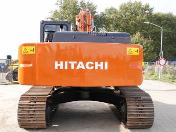 Tırtıllı ekskavator "Hitachi EX210LC", 2025 il — İnşaat texnikası, Bakı (7)