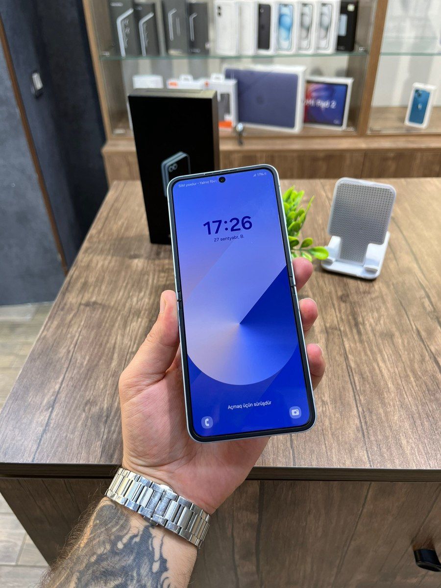 Samsung Galaxy Z Flip 6 Blue 256GB/12GB — Smartfonlar, Bakı (2)