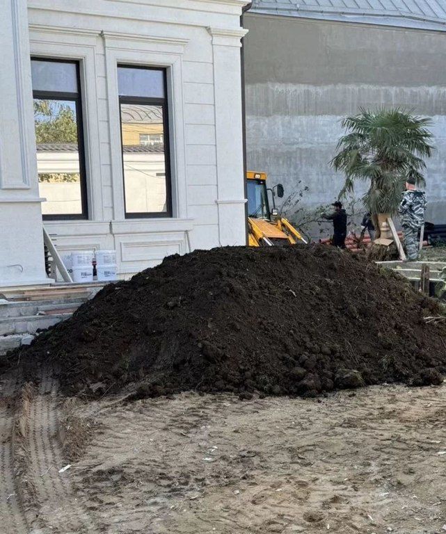 Qara torpaq və peyin — Dacha və bağ, İsmayıllı (4)