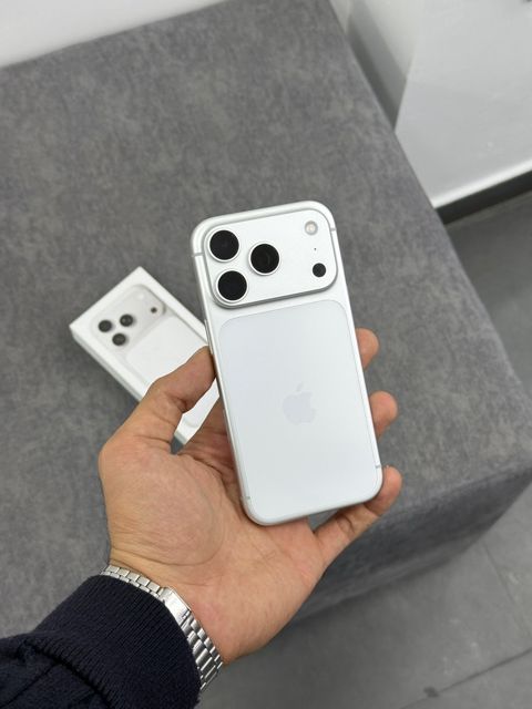 Apple iPhone 17 Pro Deep Blue 256GB/12GB — Bakı