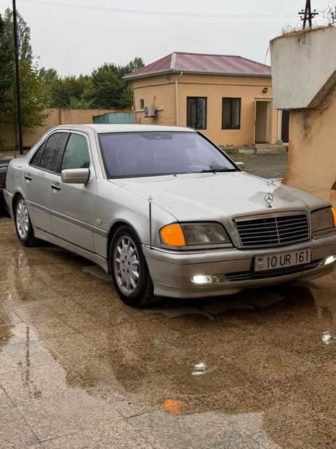 Mercedes C 200, 2.0 L, 1997 il, 550 000 km — 11 000 ₼ · Lənkəran · Avtomobillər Mercedes C 200, 2.0 L, 1997 il, 550 000 km — Lənkəran