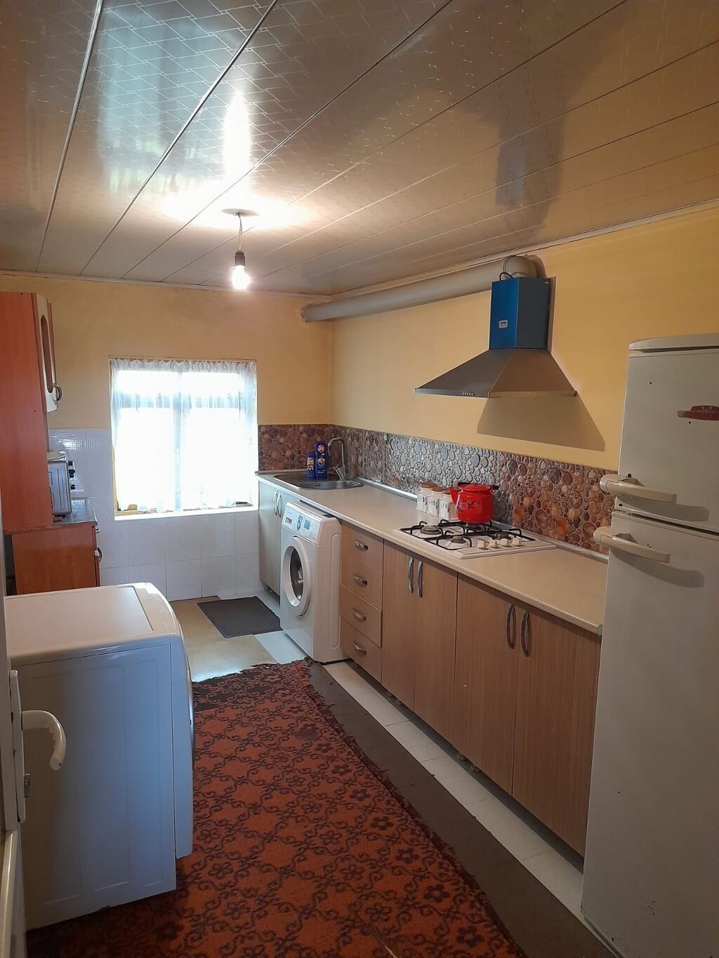 Satılır: Tam mebel və texnika ilə təchiz olunmuş həyət evi — Ev, villa, Bakı (3)
