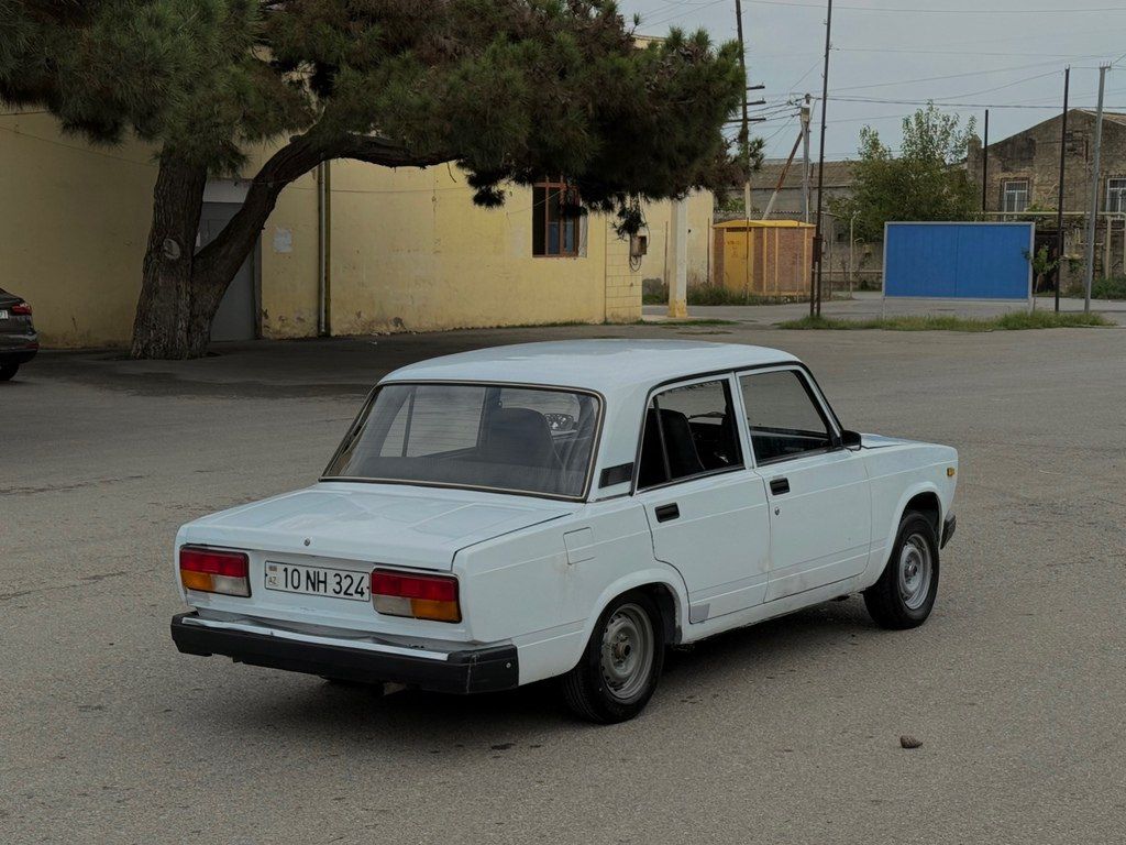 Lada (VAZ) 2107, 1.6 L, 2004 il, 70 000 km 10-NH-324 — Avtomobillər, Bakı (8)