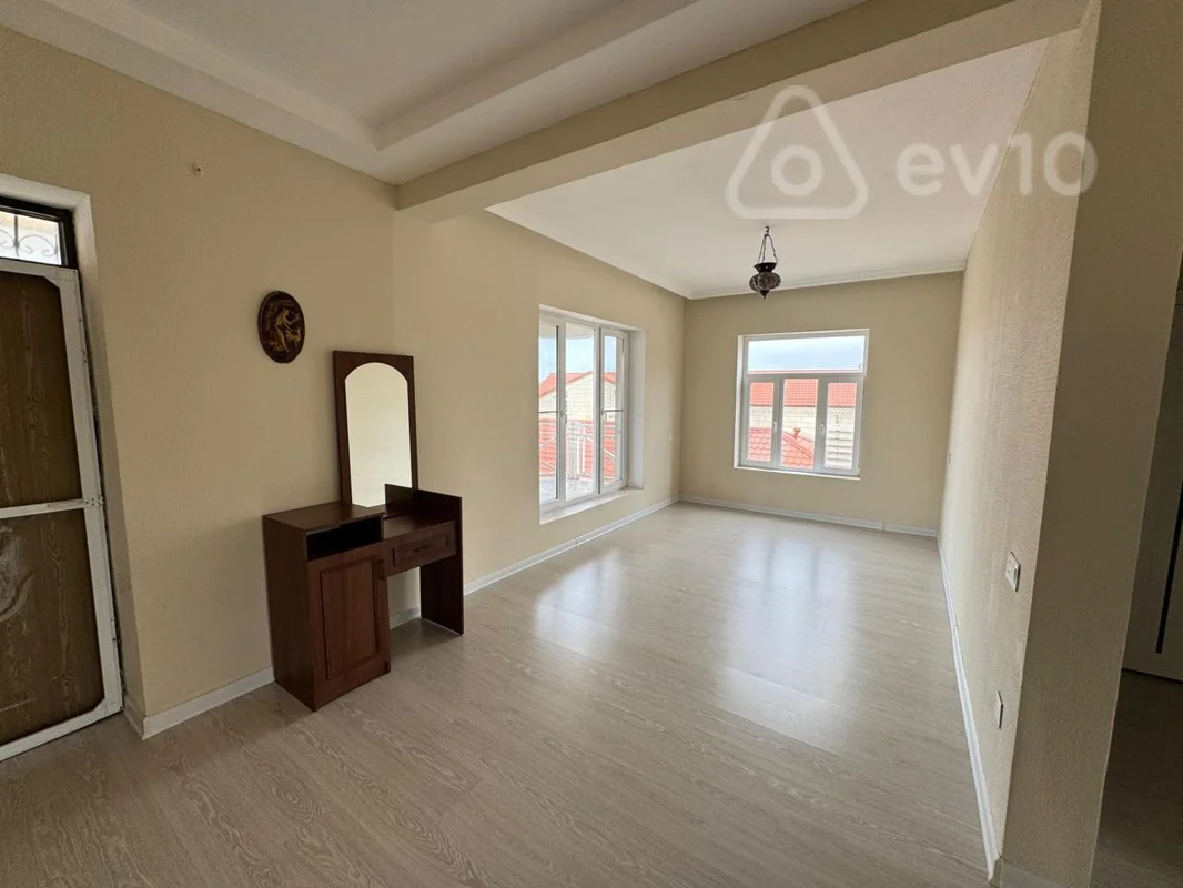 6 otaqlı həyət evi, 200 m², Novxanı — Ev, villa, Bakı (4)