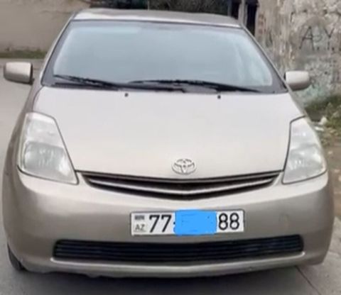 Toyota Prius: 1.6 l 2008 il Hetçbek — Sumqayıt