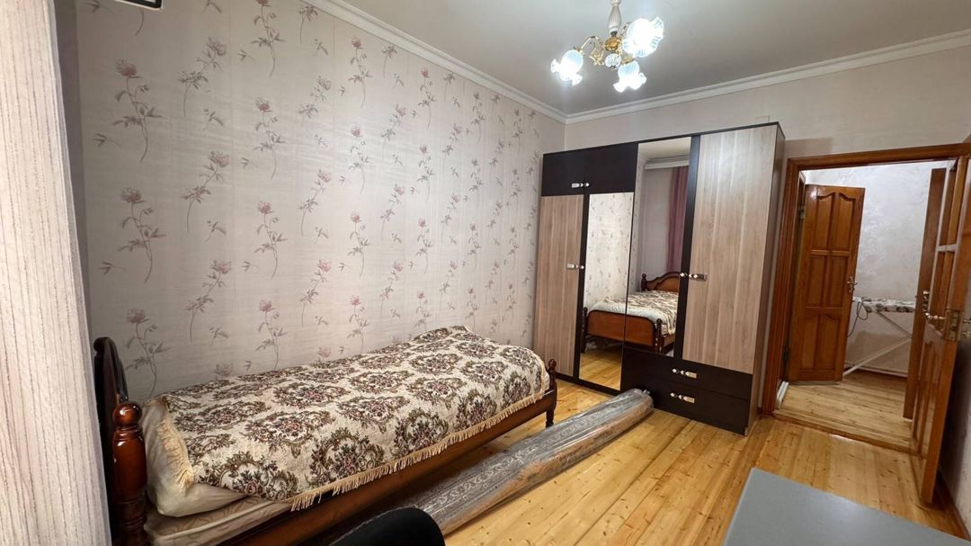İcarəyə verilir 4 otaqlı yeni tikili 130 m² — Mənzil, Bakı (9)