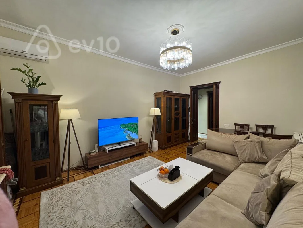 2 otaqlı mənzil, 68 m², Afiyeddin Celilov — Apartment