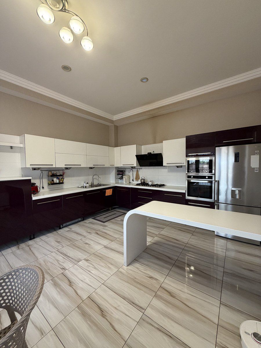 İcarəyə verilir 7 otaqlı həyət evi/bağ evi 400 m² — Ev, villa, Bakı (8)