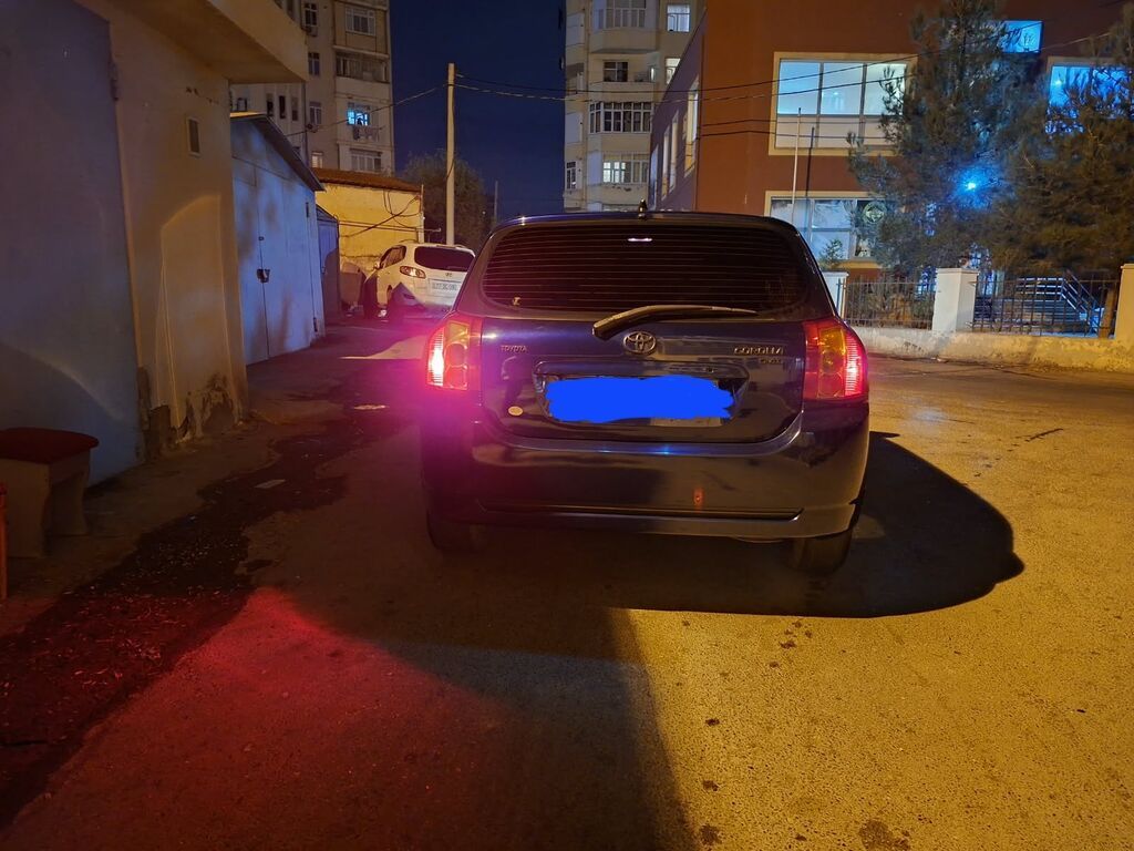 Toyota Corolla hatchback, tünd mavi Mawin ideal vezyete otur sur — Avtomobillər, Sumqayıt (2)