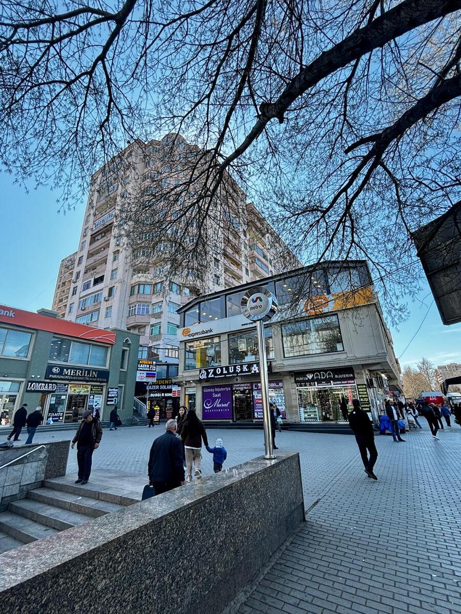 Satılır 4 otaqlı yeni tikili 135.7 m² — Mənzil, Bakı