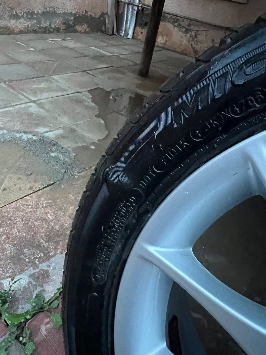Toyota Corolla təkərləri 195/55 R16 — Ehtiyat hissələri və aksesuarlar, Bakı (7)