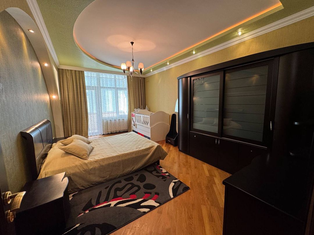 İcarəyə verilir 3 otaqlı yeni tikili 160 m² — Mənzil, Bakı (8)