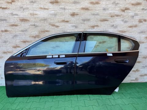 BMW G60 5 qapıları — Bakı