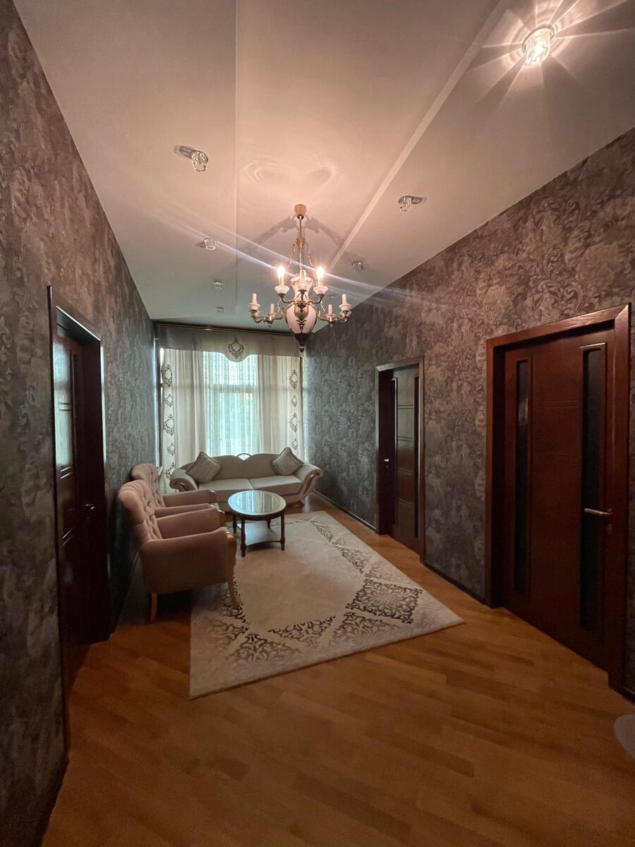 Satılır 7 otaqlı həyət evi/bağ evi 555 m² — Ev, villa, Bakı (11)
