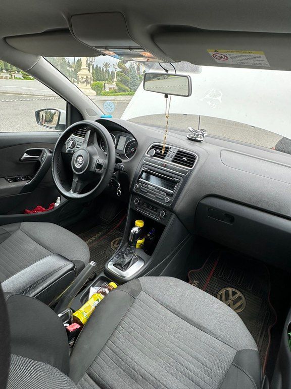 Volkswagen Polo, 1.4 L, 2011 il, 200 000 km 99-TR-530 — Avtomobillər, Gəncə (6)