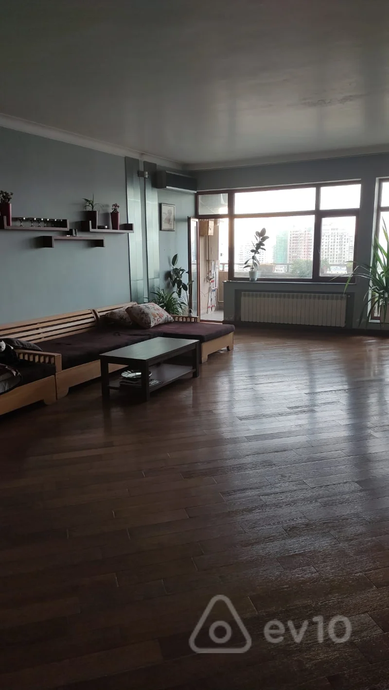 5 otaqlı mənzil, 180 m², Mətbuat pr — Mənzil, Bakı