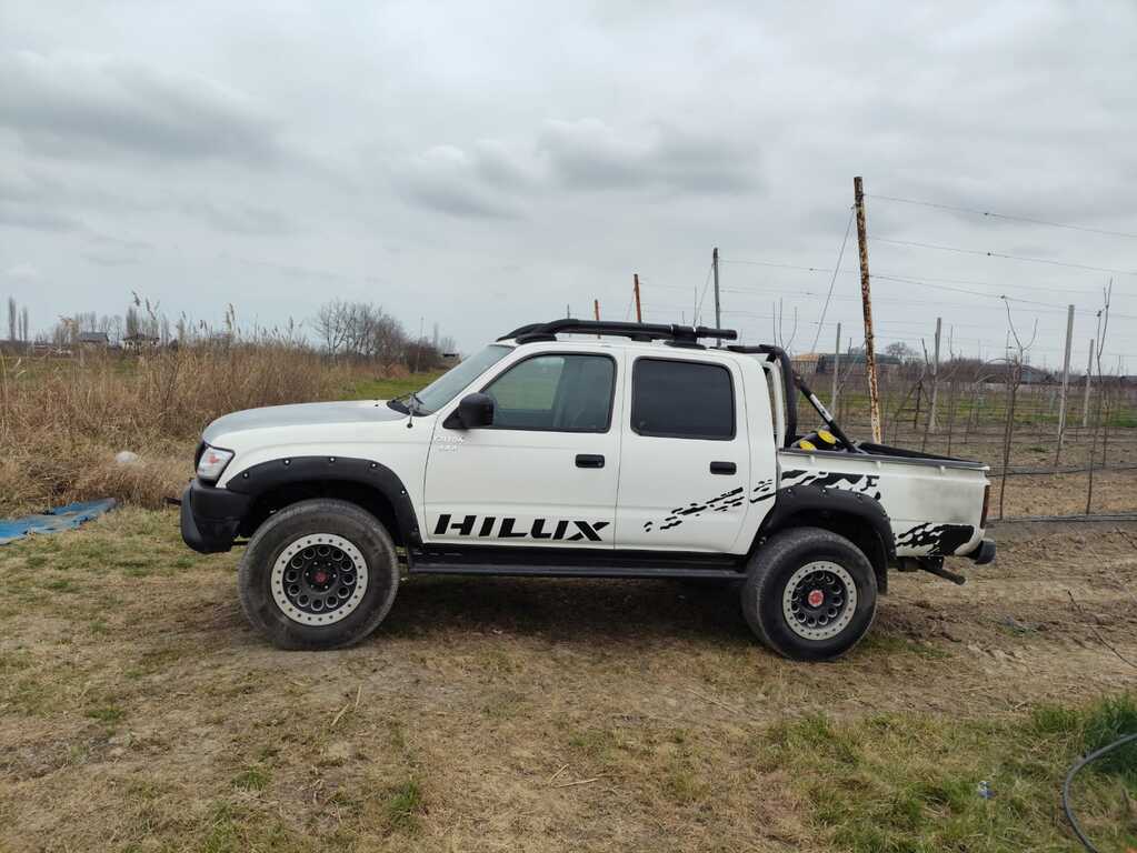 Toyota Hilux, 2.5 L, 1994 il, 388 888 km 77-CN-801 — Avtomobillər, Bakı (4)