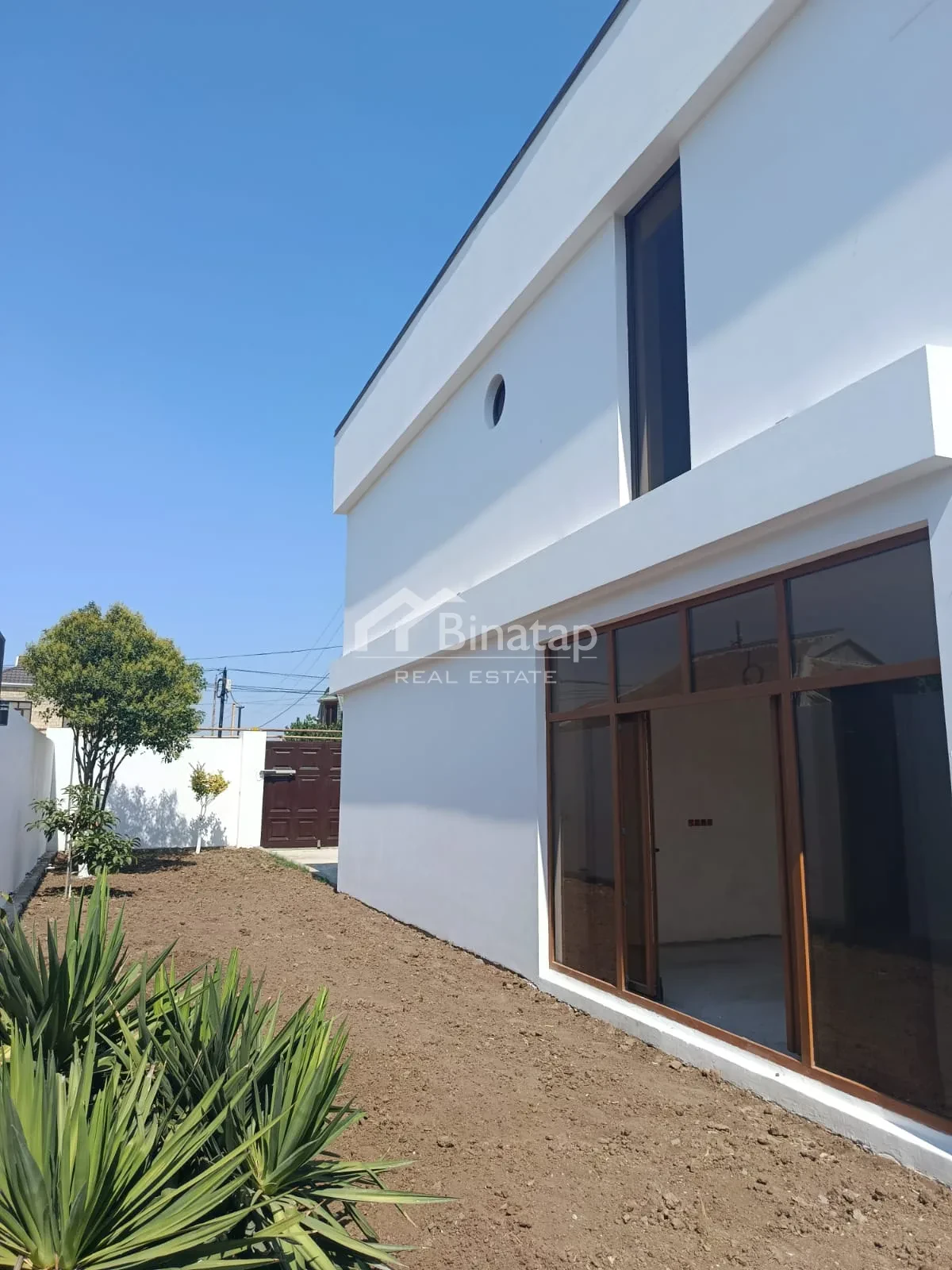 Satılır 4 otaqlı həyət evi / bağ evi 500 m², Şirvan şəhəri — Ev, villa, Bakı (3)