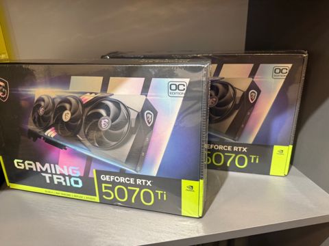 MSİ Gaming Trio 5070 ti — Bakı