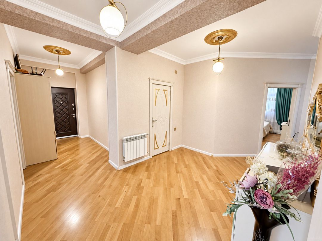 Satılır 4 otaqlı yeni tikili 135 m² — Mənzil, Bakı (5)