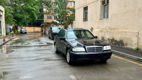 Mercedes C 180, 1.8 L, 1998 il, 350 000 km — Bakı
