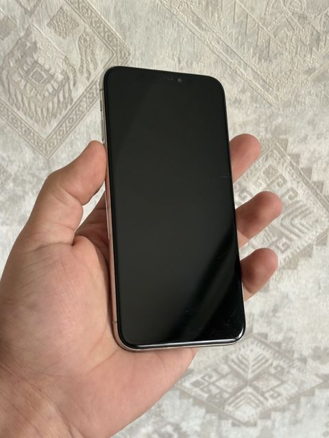 Apple iPhone X Silver 64GB/3GB — Bakı