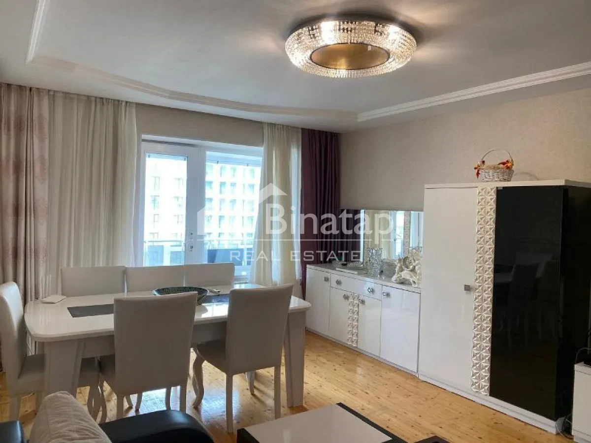 Satılır 3 otaqlı köhnə tikili 92 m², İçərişəhər metrosu, Səbail rayonu — Mənzil, Bakı (2)