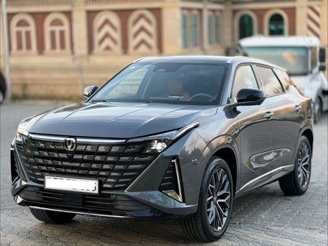 Changan Uni-Z, 1.5 L, 18.4 kWh, 2025 il, 16 000 km — Bakı