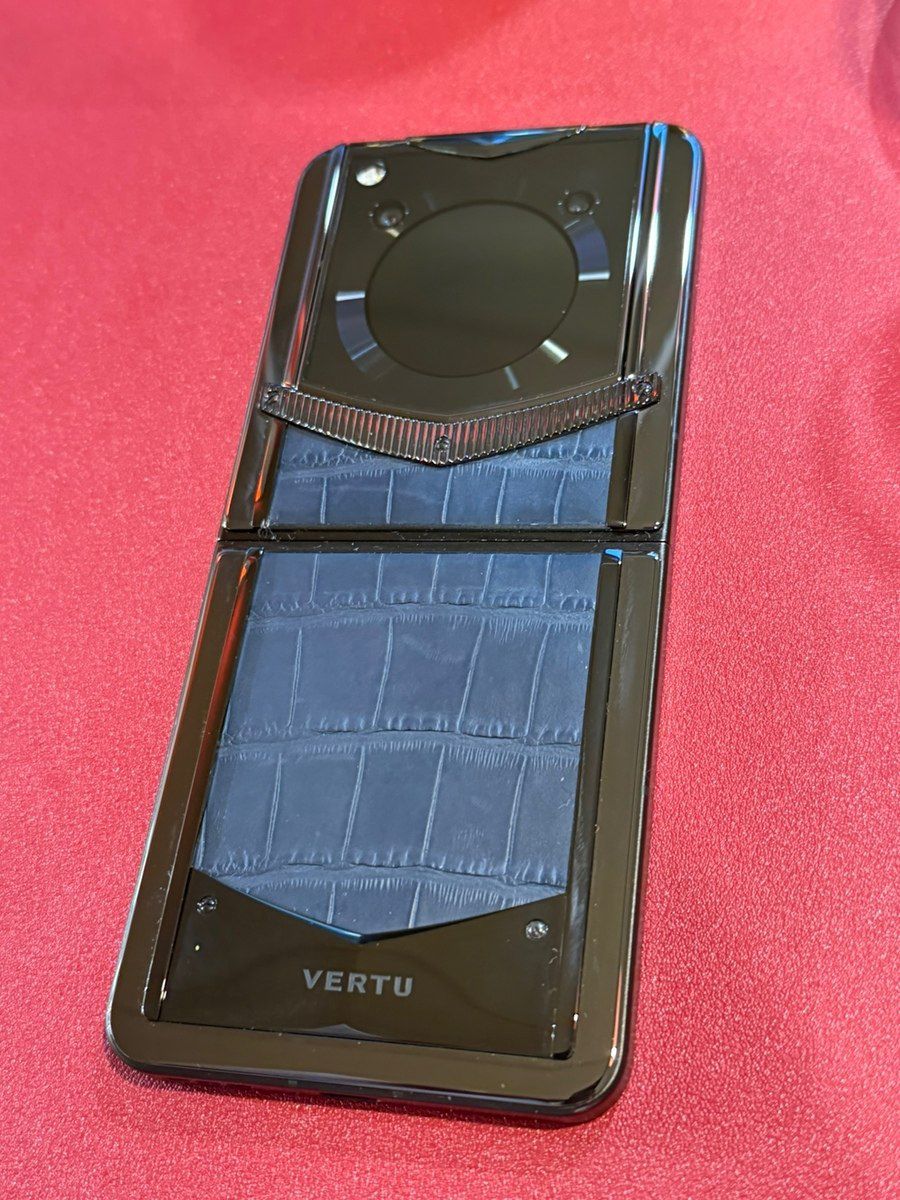 Vertu Ironflip Alligator Skin Basalt Black 512GB/12GB — Smartfonlar, Bakı (3)